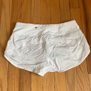 Lululemon Speed Up Short 2.5 Inseam White